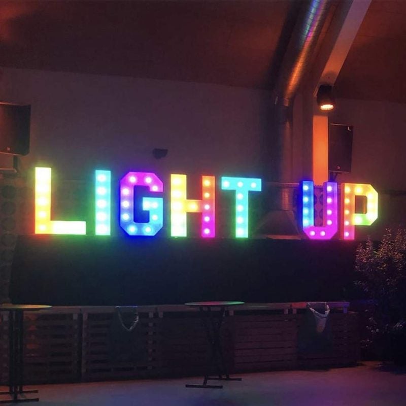 Lichtletters-huren-bedrijfsfeest-Mechelen