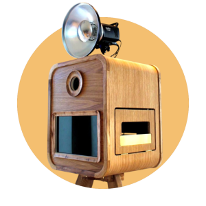 Houten fotobooth [West en Oost-Vlaanderen, Henegouwen]