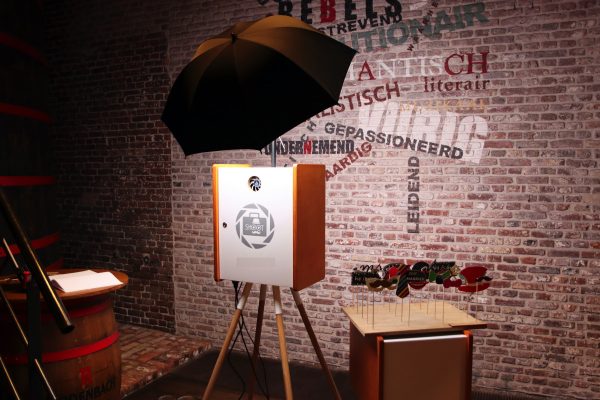 Photobooth met achtergrond [Kortrijk] - Afbeelding 5